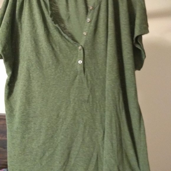 Bundle of clothes - Picture 6 of 8